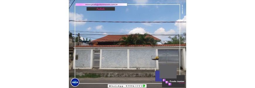 Linda Casa Grande, 3 quartos , quintal , terraço e vaga para 3 carros . Ótima Localização.